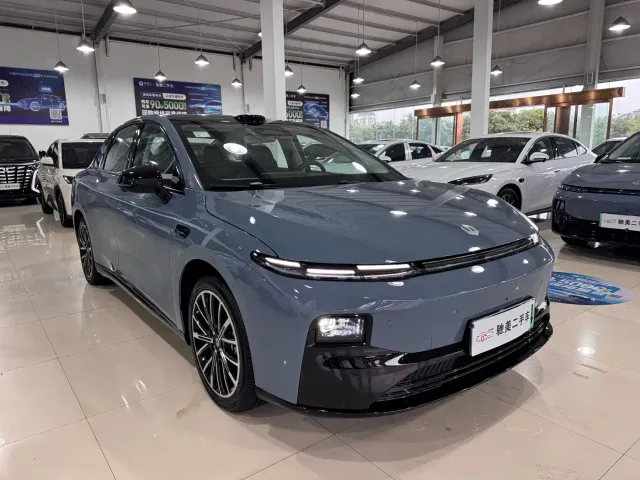 Leapmotor B01 — Фото автомобиля 3