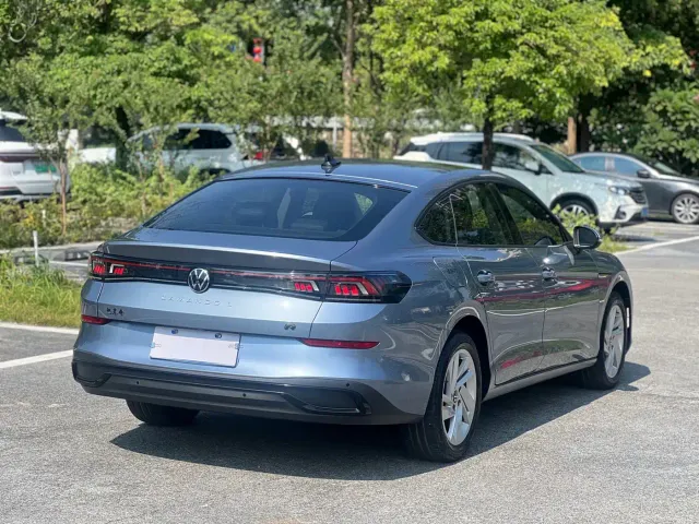 Volkswagen Lamando — Фото автомобиля 6