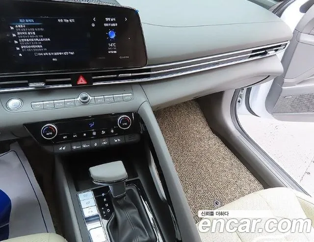 Hyundai Avante — Фото автомобиля 9