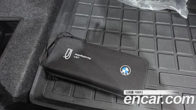BMW 5-Series 5 серия (G60) 530i xDrive M Sport — Фото автомобиля 15