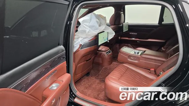 Genesis G90 — Фото автомобиля 11