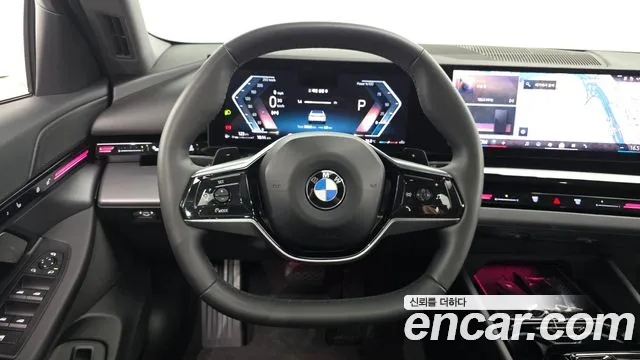 BMW 5-Series — Фото автомобиля 11