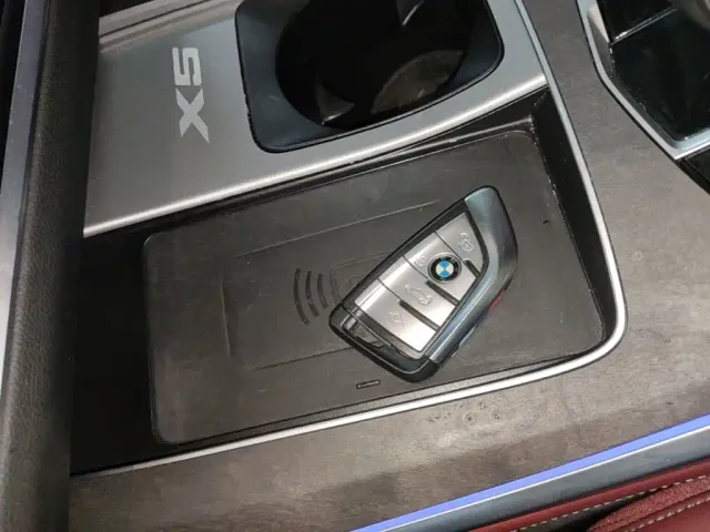 BMW X5 — Фото автомобиля 8