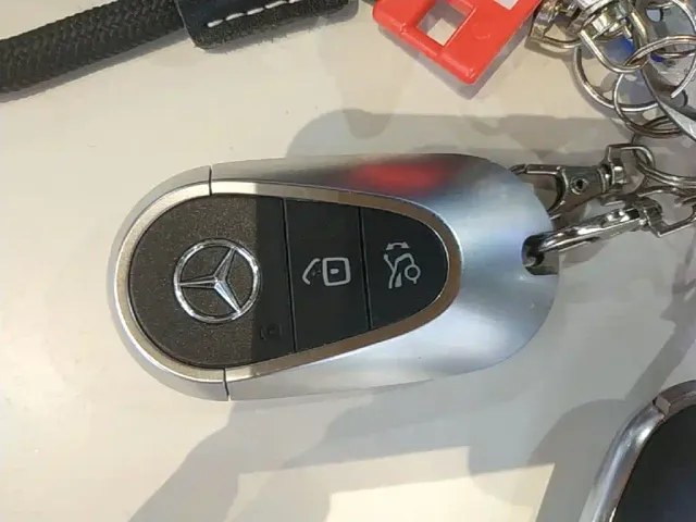 Mercedes-Benz C-Class — Фото автомобиля 8