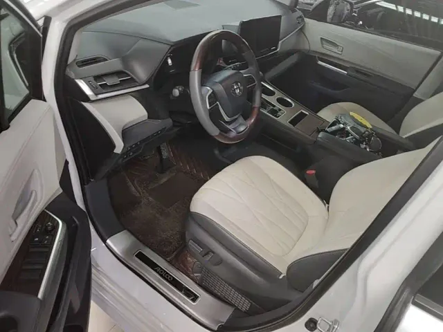 Toyota Sienna — Фото автомобиля 15