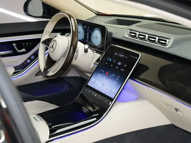 Mercedes-Benz Maybach S-Class — Фото автомобиля 19