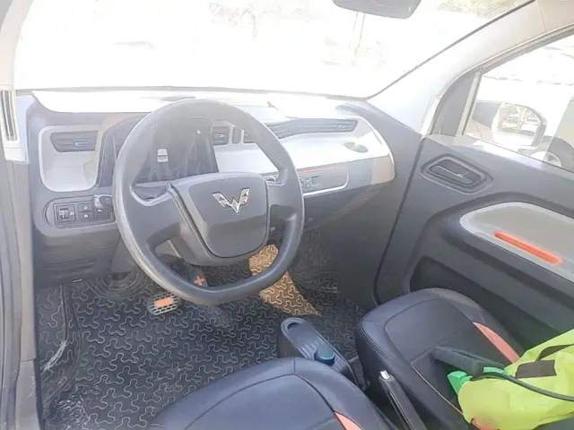 Wuling Hongguang Mini EV — Фото автомобиля 9
