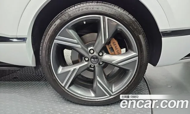 Genesis GV80 — Фото автомобиля 6