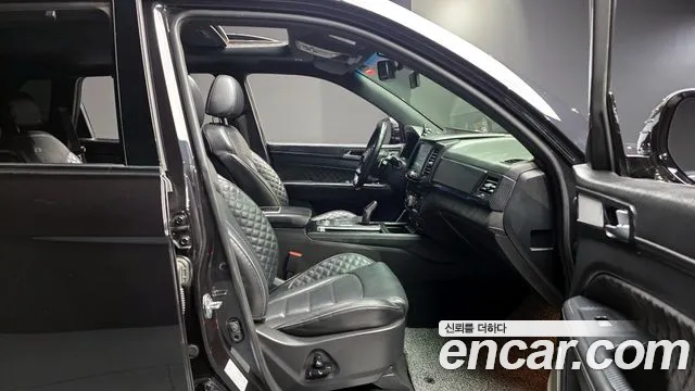KG_Mobility_Ssangyong Rexton All Rexton Дизель 2.2 4WD — Фото автомобиля 10