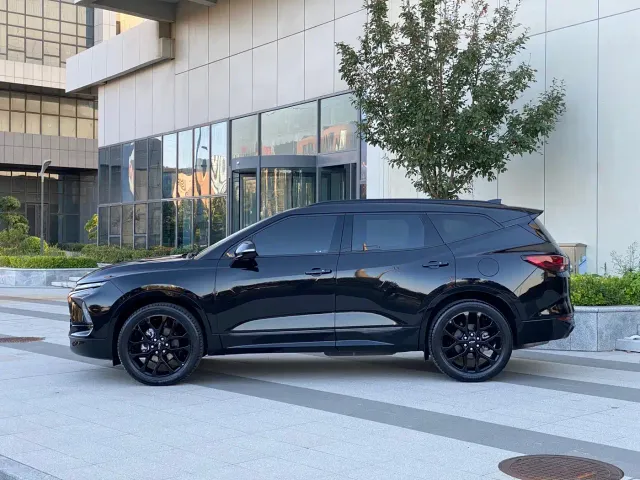 Chevrolet Trailblazer — Фото автомобиля 12
