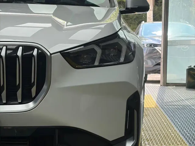 BMW X1 — Фото автомобиля 7