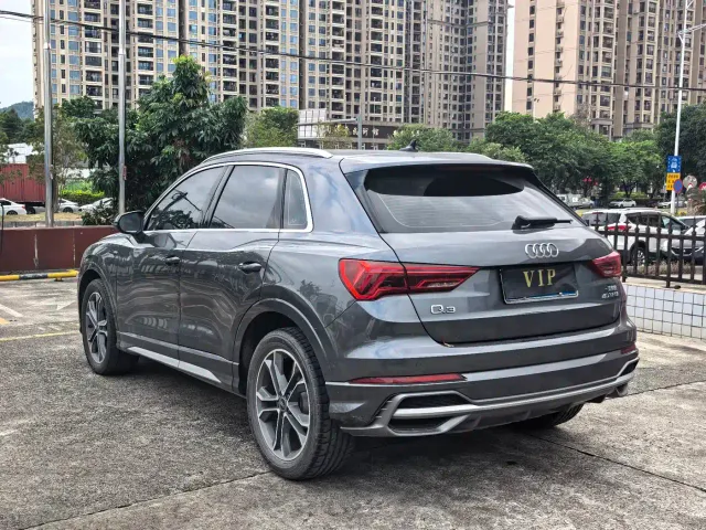 Audi Q3 — Фото автомобиля 6