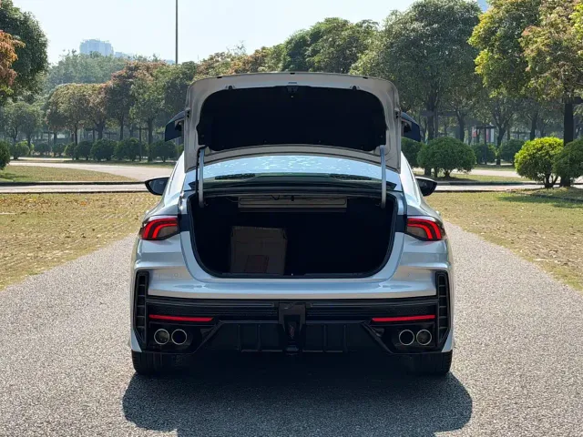 GAC Trumpchi Emkoo — Фото автомобиля 13