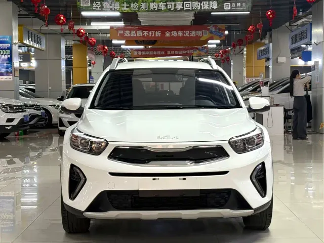 Kia KX1 — Фото автомобиля 2