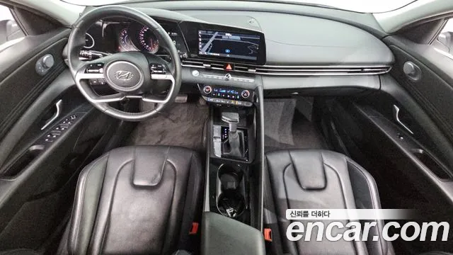 Hyundai Avante CN7 — Фото автомобиля 7