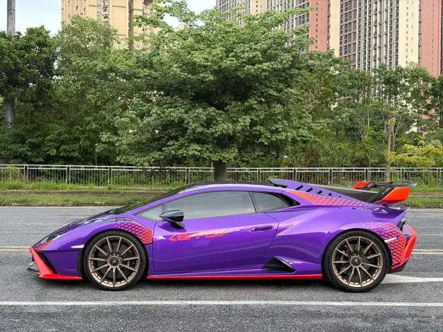Lamborghini Huracan — Фото автомобиля 8