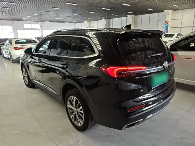 Buick Envision Plus — Фото автомобиля 4