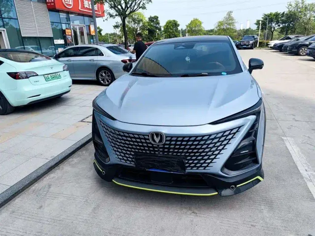 Changan UNI-T — Фото автомобиля 3