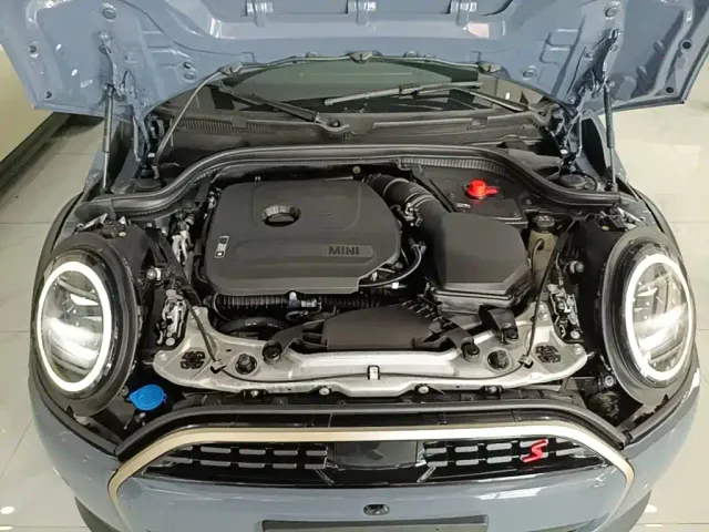 MINI Hatch — Фото автомобиля 19