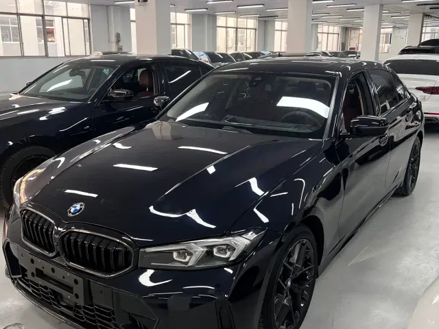 Фотография автомобиля — BMW 3 Series