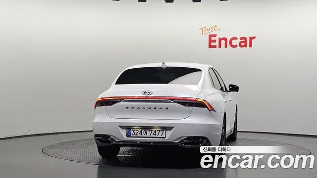 Hyundai Grandeur Grandeur (New) Hybrid — Фото автомобиля 4