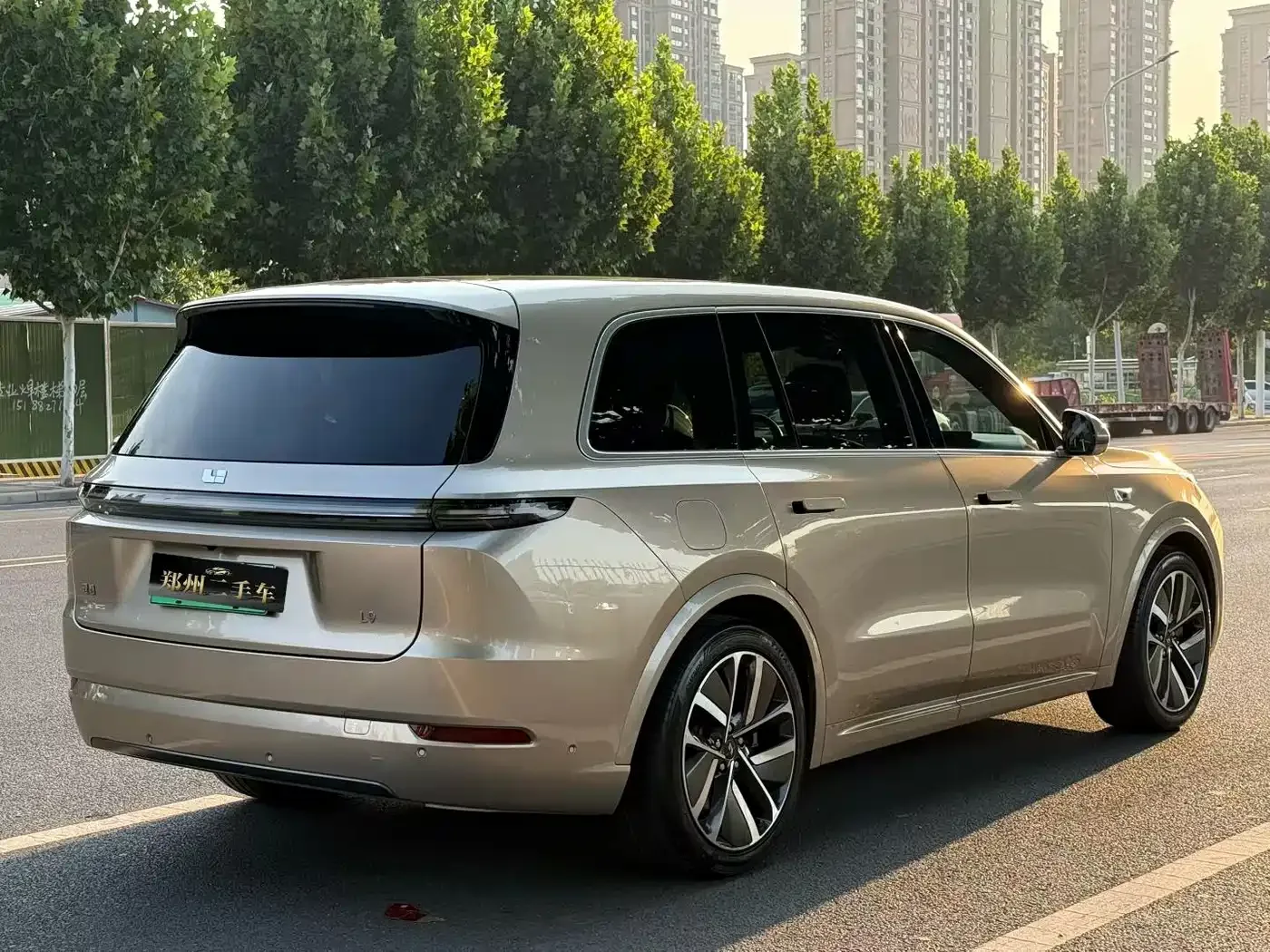 Li Auto Li Xiang L9 2022 Max — Фото автомобиля 19
