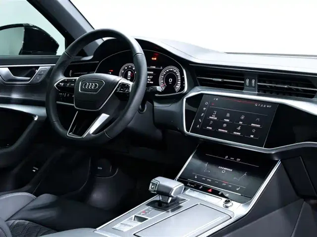 Audi A6L — Фото автомобиля 11