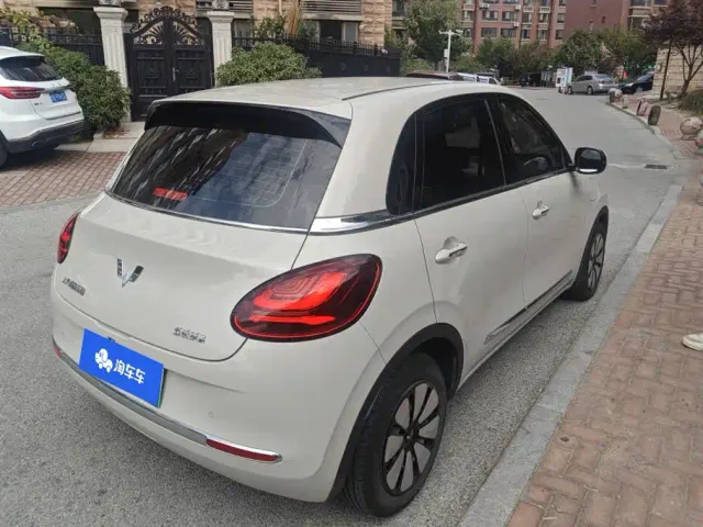 Wuling Bingo — Фото автомобиля 3