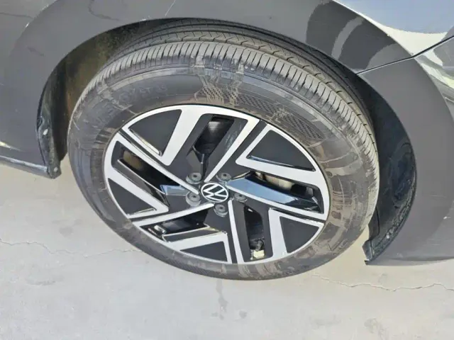 Volkswagen Sagitar — Фото автомобиля 6