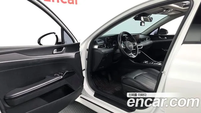 Kia K5 K5 3 поколение 2.0 LPI(Для проката) — Фото автомобиля 10