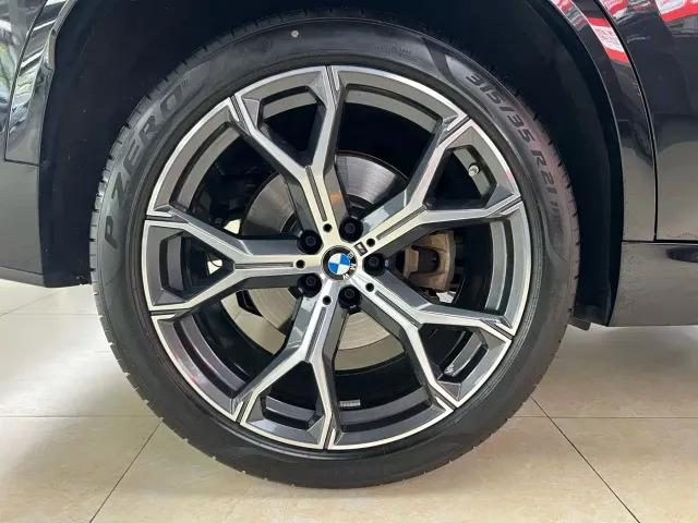 BMW X5 — Фото автомобиля 30