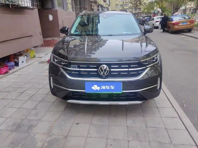 Volkswagen Tayron GTE Plug-in Hybrid — Фото автомобиля 2