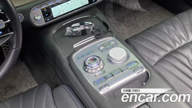 Genesis G90 Бензин 3.5 турбо AWD — Фото автомобиля 9