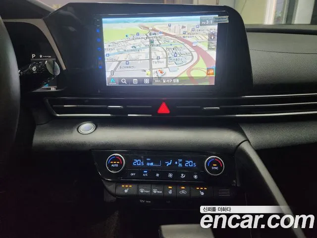 Hyundai Avante CN7 — Фото автомобиля 13