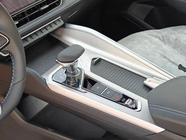 Geely Xingrui — Фото автомобиля 16