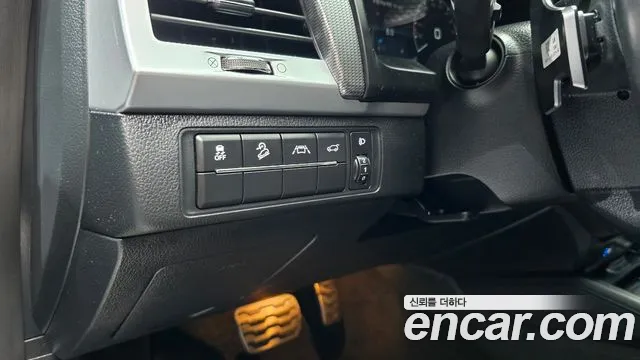 KG_Mobility_Ssangyong Rexton — Фото автомобиля 19