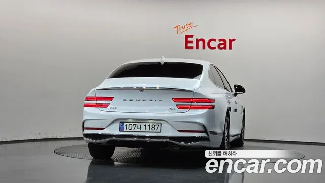Genesis G80 RG3 — Фото автомобиля 4