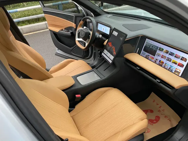 Geely Galaxy L7 — Фото автомобиля 13