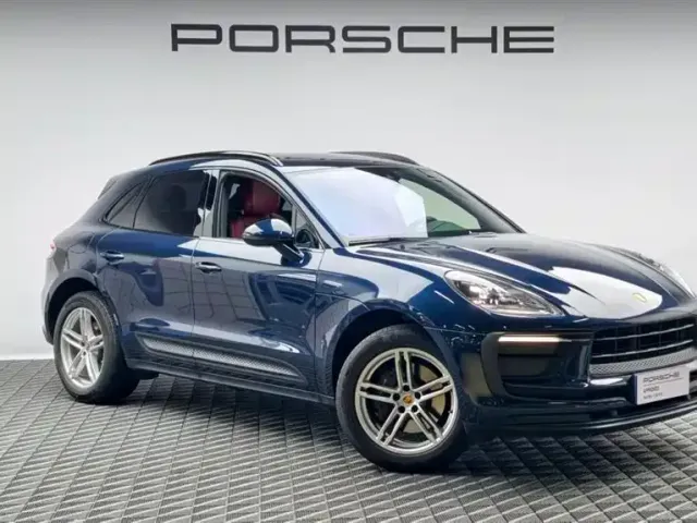 Фотография автомобиля — Porsche Macan