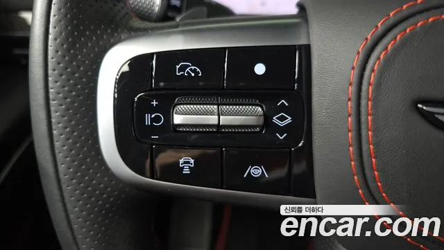 Genesis GV80 — Фото автомобиля 14