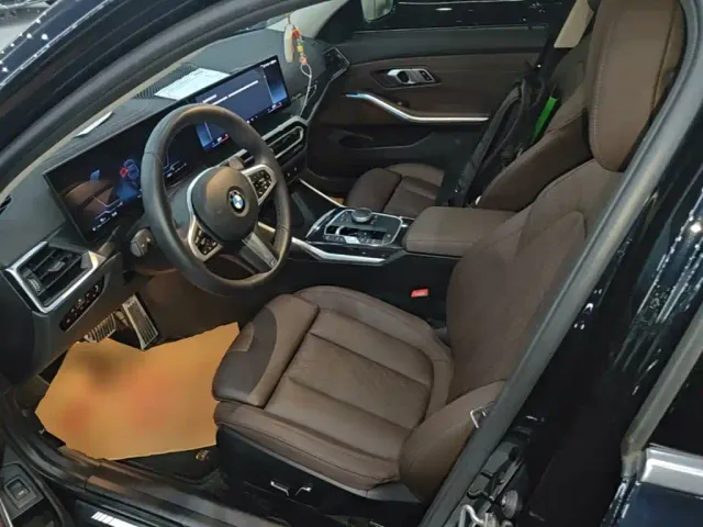 BMW 3 Series — Фото автомобиля 14