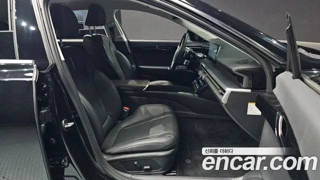 Hyundai Grandeur GN7 — Фото автомобиля 11