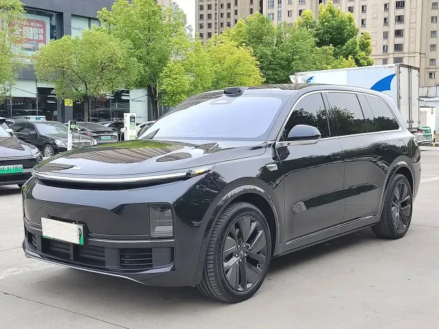 Фотография автомобиля — Li Auto L9