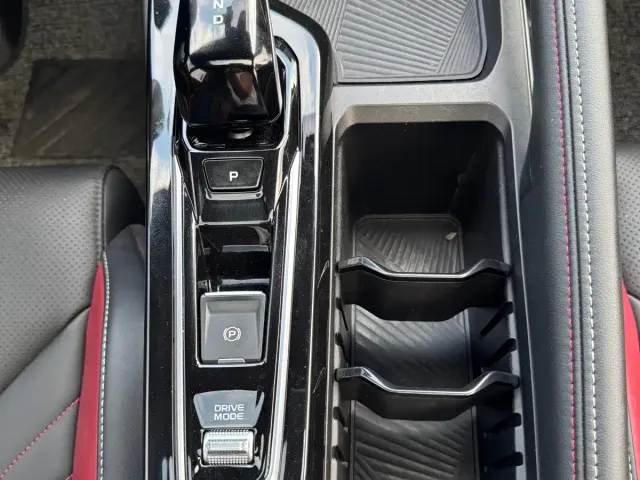 Geely Binyue — Фото автомобиля 18