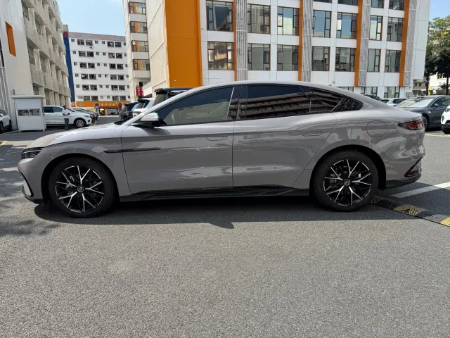 BYD Han — Фото автомобиля 4