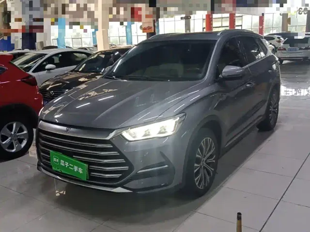 Фотография автомобиля — BYD Song Pro