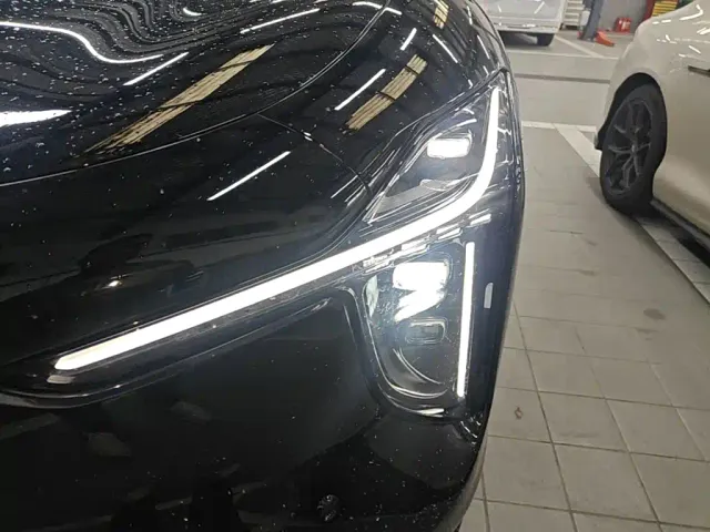 IM Motors LS6 — Фото автомобиля 23