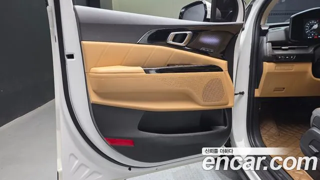Kia Canival Carnival 4 поколение Дизель 9 мест Signature — Фото автомобиля 23