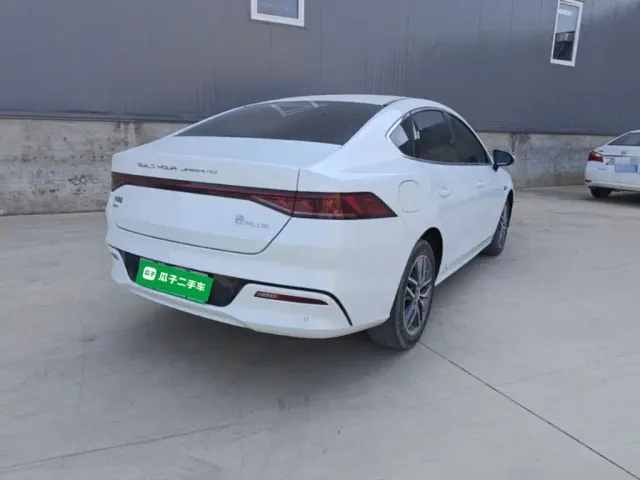 BYD Qin PLUS — Фото автомобиля 6