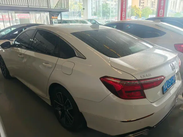 Honda Inspire — Фото автомобиля 11